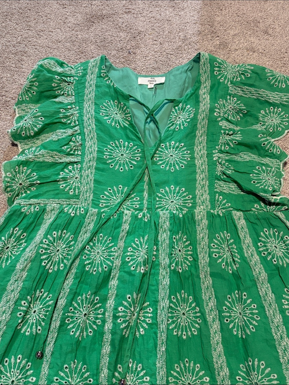 Entro Dress - Picture 2 of 3